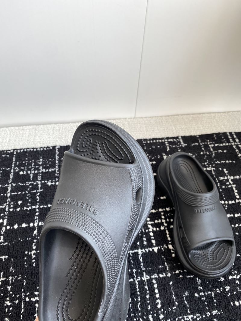 Balenciaga Slippers